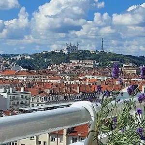 Appartement Plein Sud Terrasse Avec Vue Panoramique Climatisation Parking, Lyon