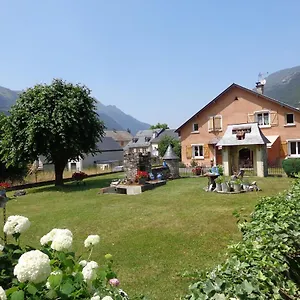 Chez Corine Marque Bastampe Et Badet Luz-Saint-Sauveur