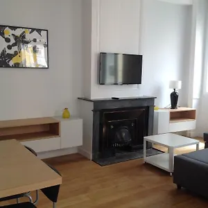 Appartement Charme Et Modernité Au Cœur De, Lyon